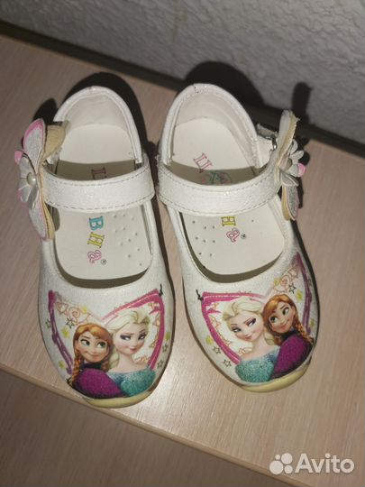 Обувь для девочки