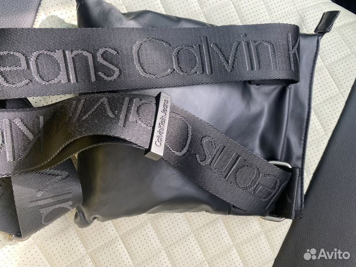 Сумка через плечо calvin klein