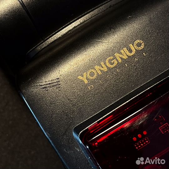 Фотовспышка Yongnuo YN685 для Nikon