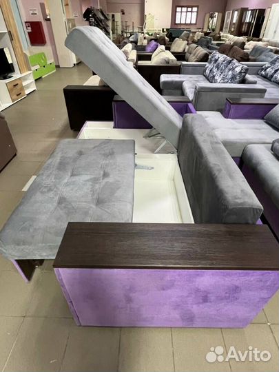 Диван большой