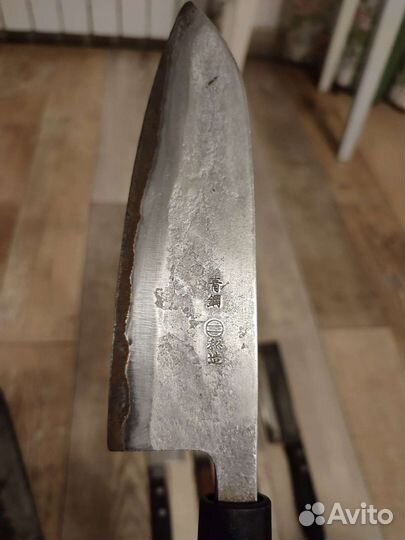 Кованые японские кухонные ножи