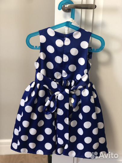 Платье праздничное