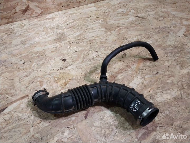 Патрубок воздушного фильтра Renault Megan 2 1.5