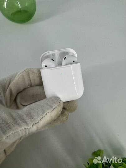 Беспроводные наушники apple airpods