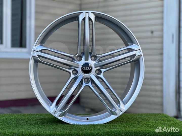 Новые диски R22 Style Audi Q7