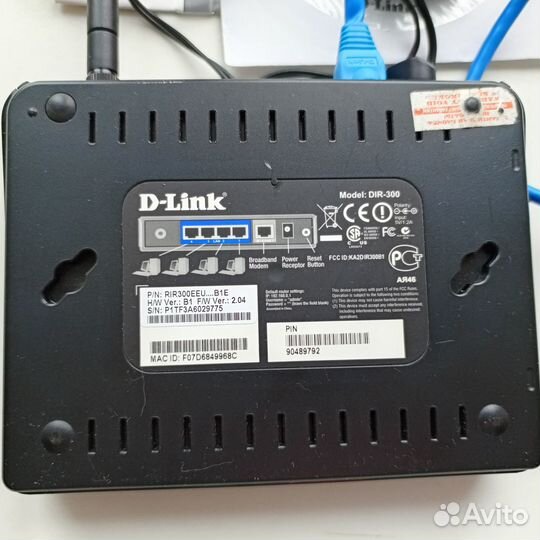Беспроводной маршрутизатор D-Link DIR-300/фото4