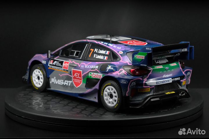 Ford Puma Safari WRC - 1:18 / IXO