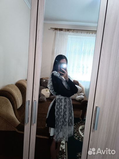 Школьное платье с фартуком 42 44