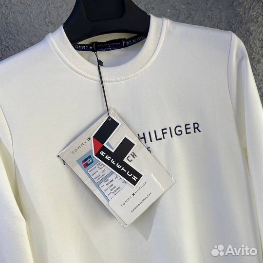 Tommy hilfiger свитшот белый