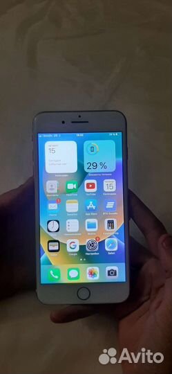 Телефон iPhone 8 plus 64gb