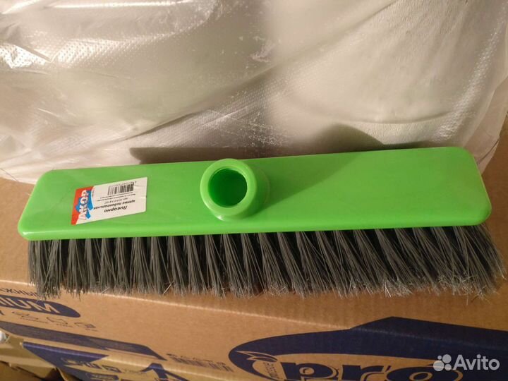 Щетка для пола с рукояткой