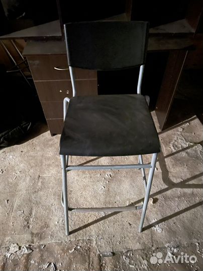 Стул барный