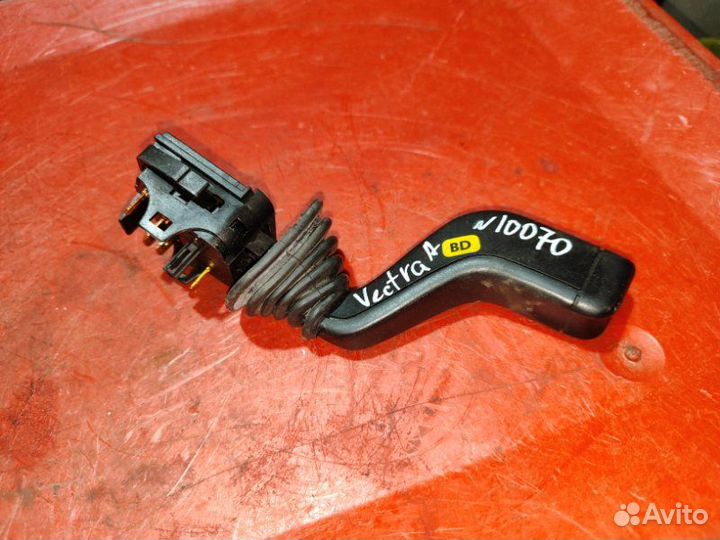 Переключатель стеклоочистителей Opel Vectra A