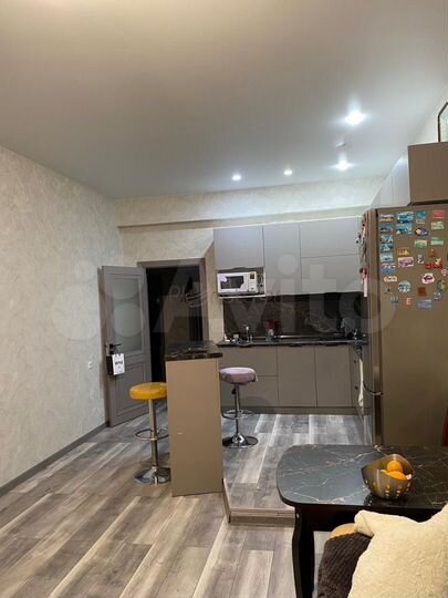 2-к. квартира, 72 м², 3/5 эт.