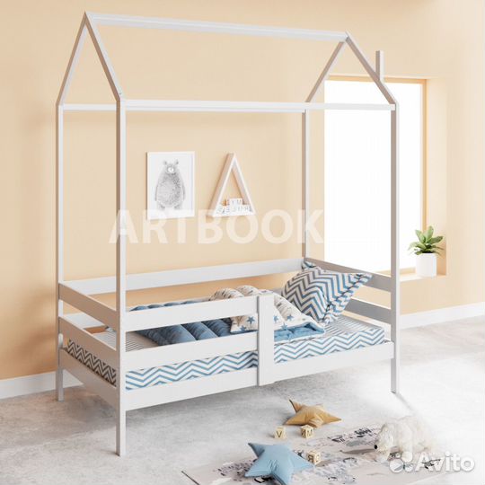 Кровать домик