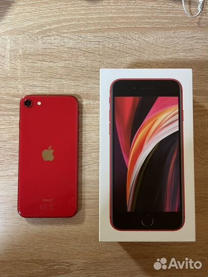 iPhone SE, 64 ГБ