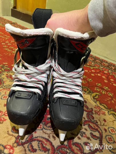 Коньки хоккейные ccm ft 680