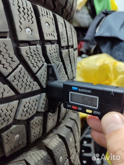 Viatti Brina Nordico V-522 185/65 R15 88T