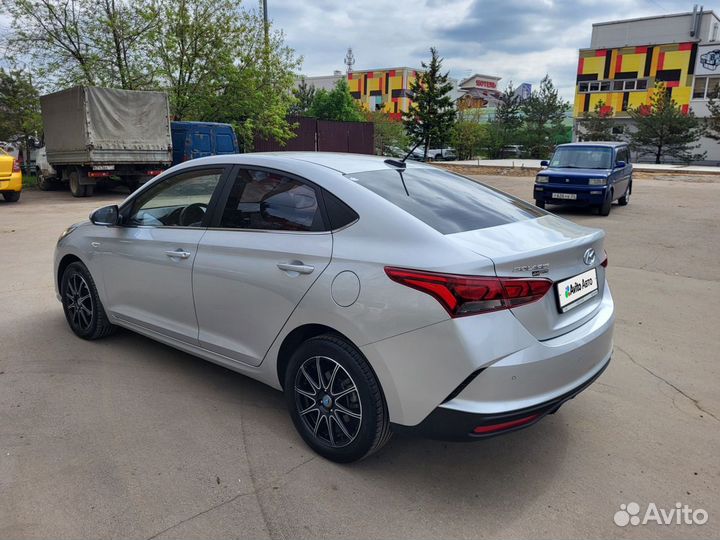 Hyundai Solaris 1.6 AT, 2021, 32 000 км