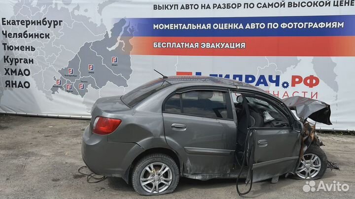 Пол багажника Kia Rio 2 (JB) 85710-1G005-CA