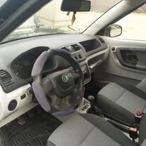 Skoda Fabia 1.2 MT, 2010, 182 000 км, с пробегом, цена 400 000 руб.