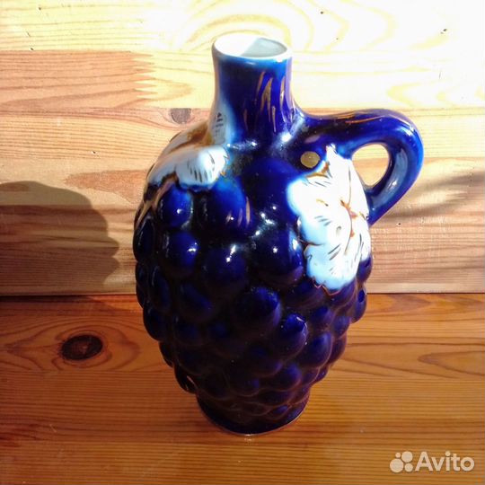 Заварник и кувшин