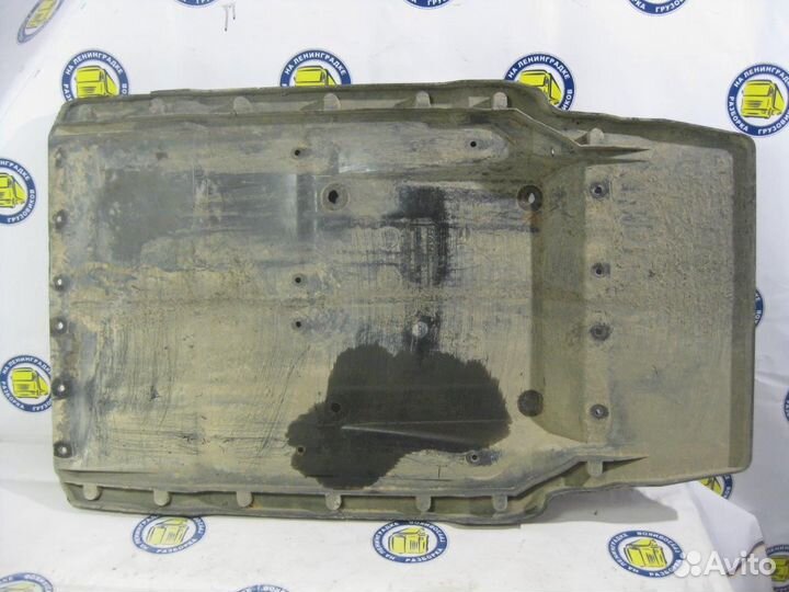 Крыло закабинное 81612100462 MAN, TGA