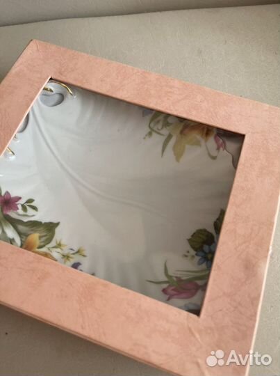 Фарфор блюдце в подарочной коробке новое