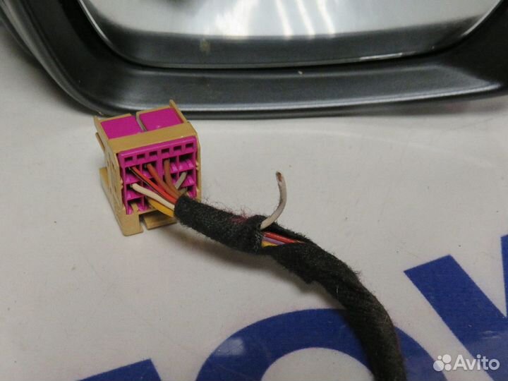 Зеркало Право volkswagen polo 6R1