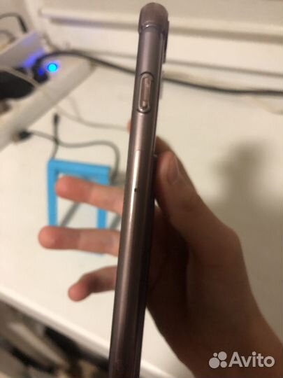 iPhone 6S, 32 ГБ