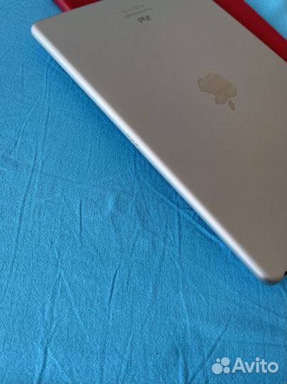 iPad Pro 9.7 32gb Wi-Fi + Cellular