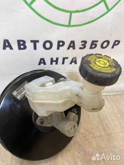 Главный тормозной цилиндр Nissan Note E11 (1.4)