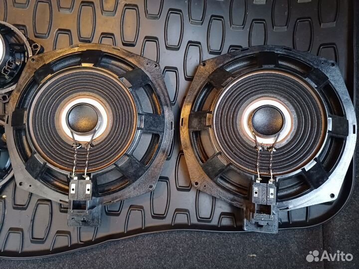 Динамики Hi-Fi BMW E60/E61/E65/E70/E71