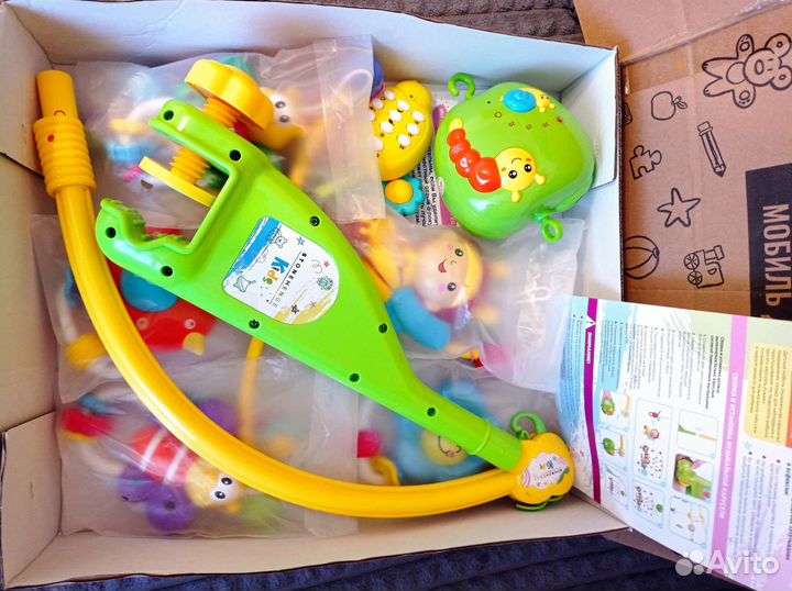 Детский мобиль в кроватку