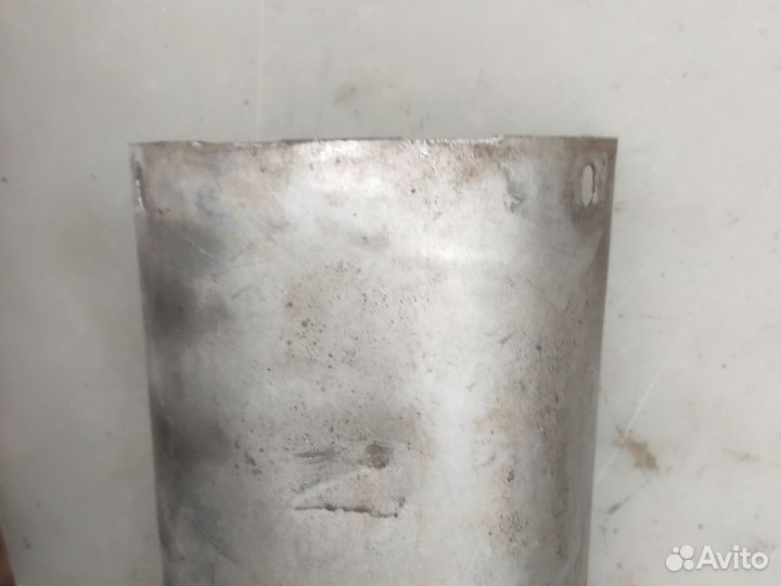 Кожух выпускного коллектора Фольксваген Поло 1.6