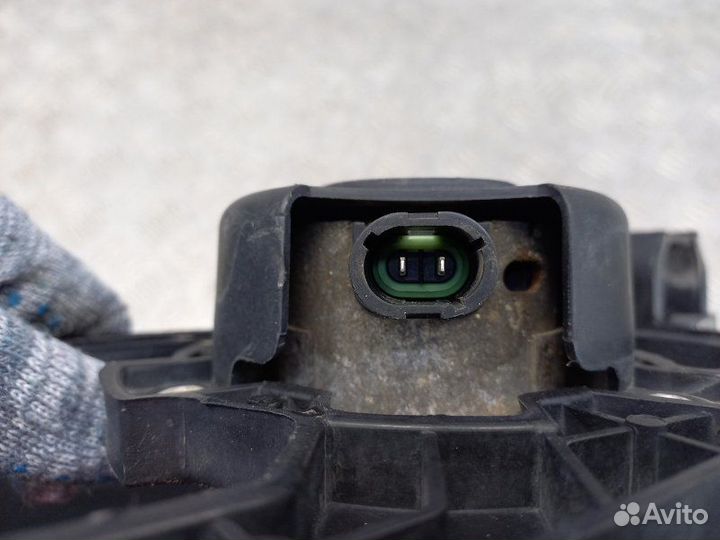 Вентилятор радиатора Renault Logan 1 1.4 K7J710 75