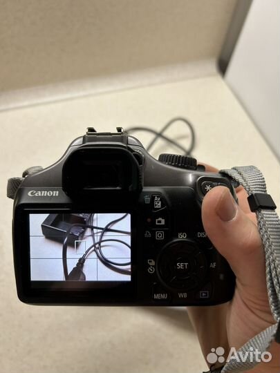 Зеркальный фотоаппарат canon 1100D KIT