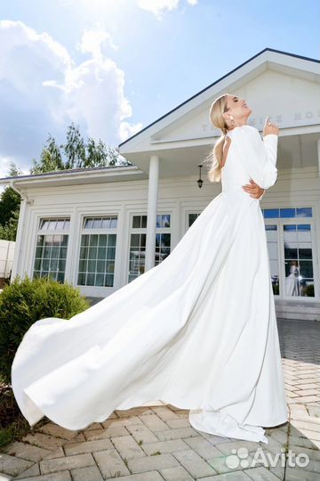 Новое свадебное платье. Свадебный салон