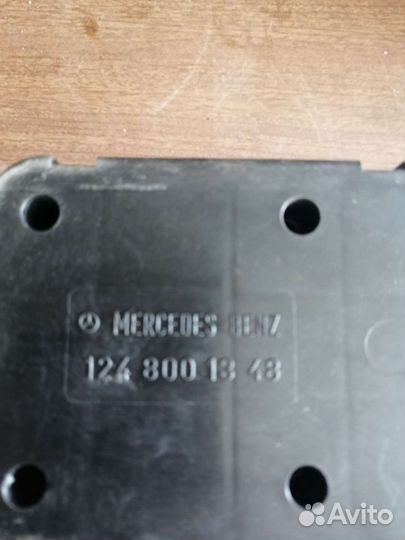 Насос Mercedes 124