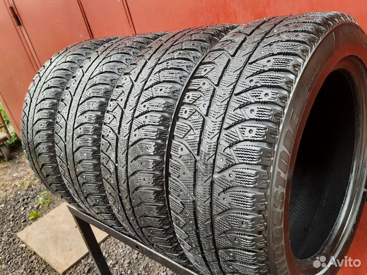 Bridgestone Ice Cruiser 7000 205/55 R16 91T