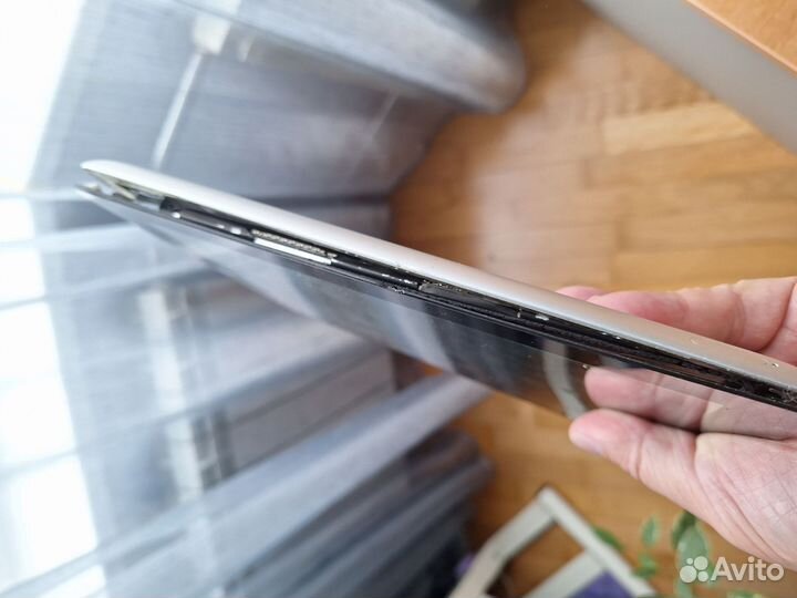 iPad 3(64 гб)серебристый