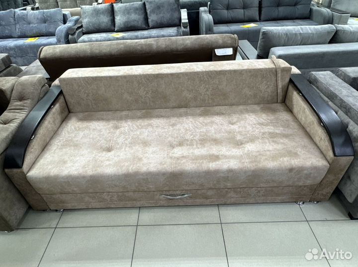 Диван угловой