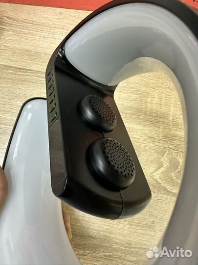 Смарт колонка с беспроводной зарядкой