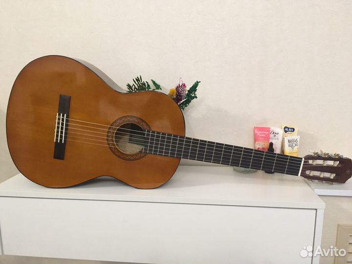 Гитара yamaha c40