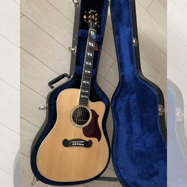 Гитара Gibson Songwriter 2011