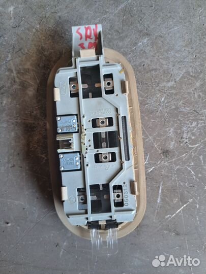 Плафон освещения Cadillac SRX