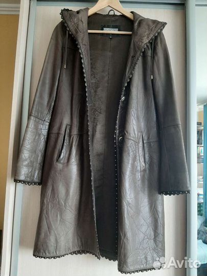 Пальто женское 42 44 эко-кожа