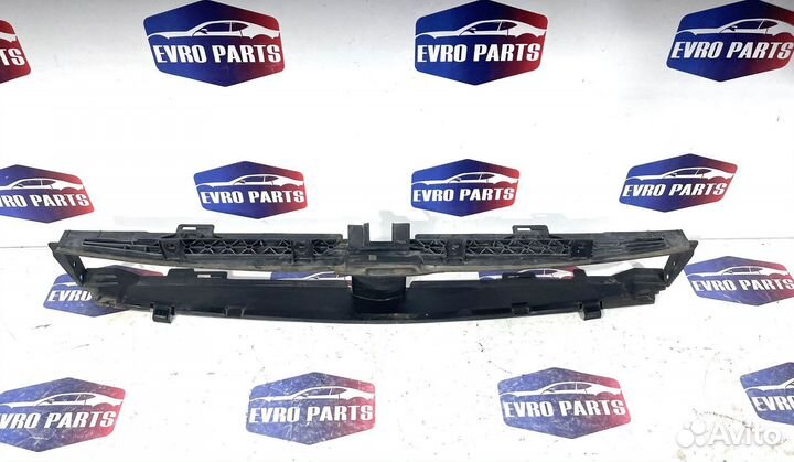 Воздуховод радиатора нижний BMW 5 G30 G31