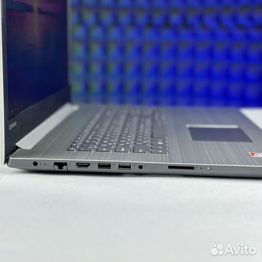 Ноутбук Lenovo 17.3