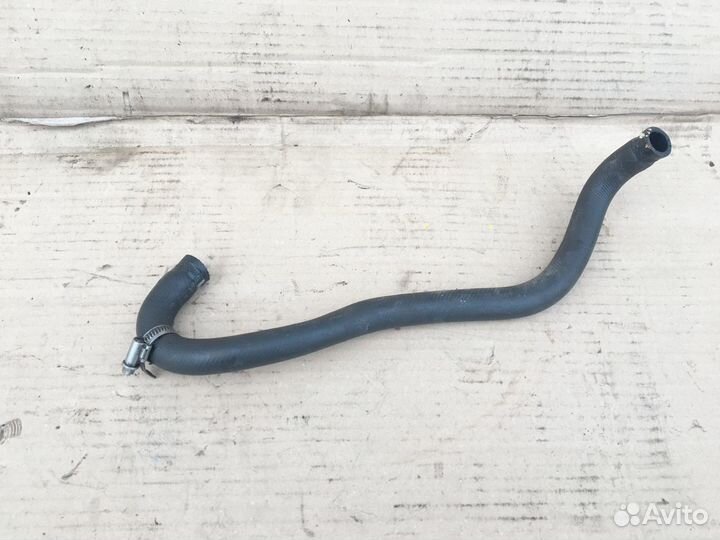Патрубок Шланг гур от бачка к насосу Вольво XC90